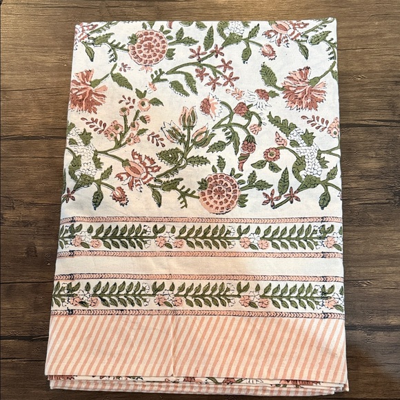 Other - Floral Patterned Tablecloth